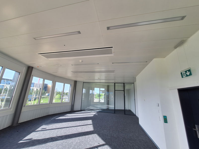 Metalldecken | Lochblech geschlossen | Porschezentrum Rotkreuz